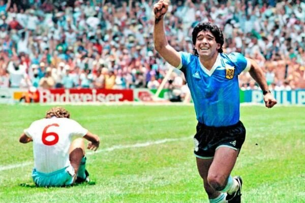Аргентина — Англия на чемпионат мира-1986: гол Марадоны «Рука Бога»